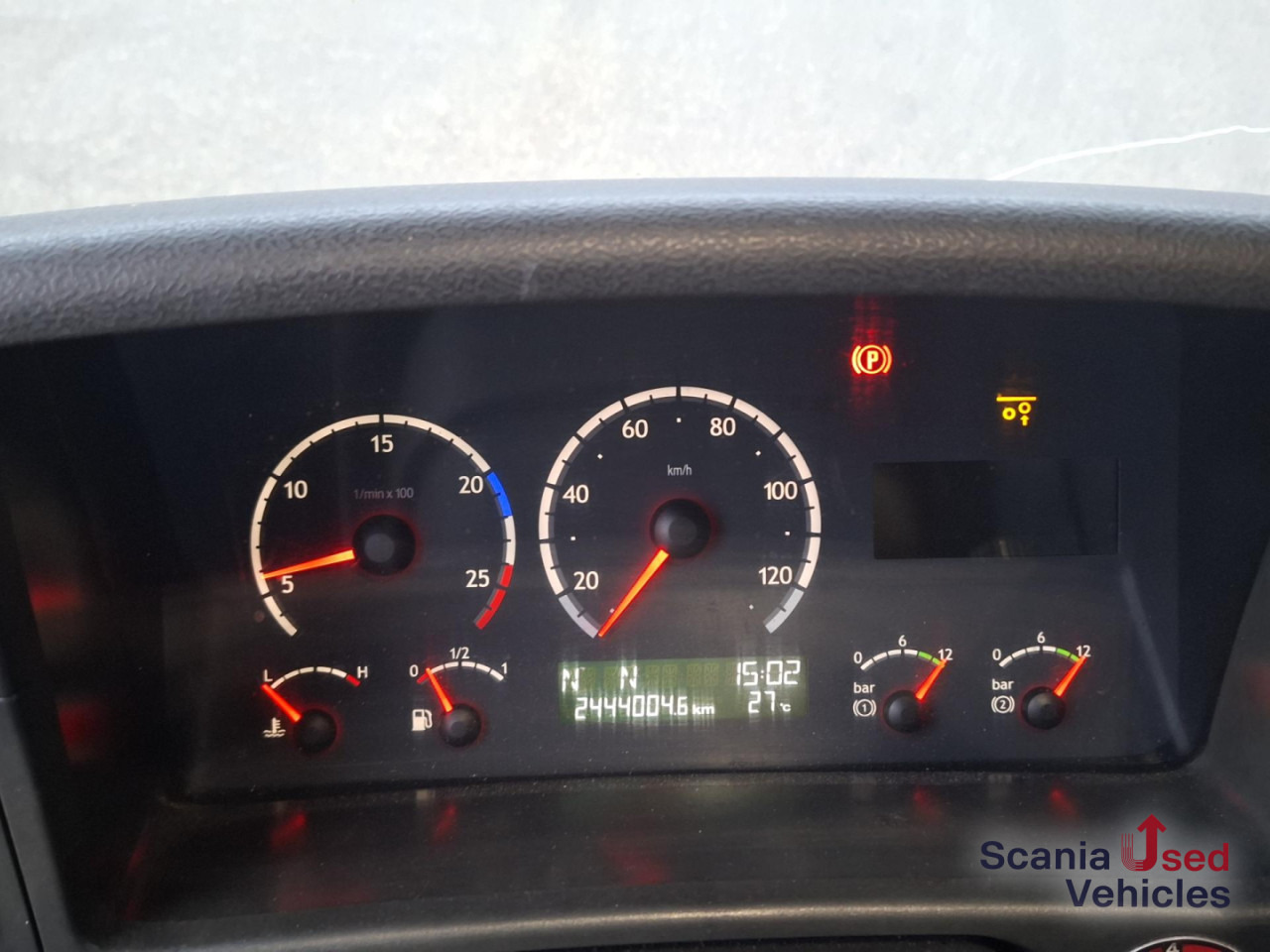 SCANIA R 420 LB6x2MNB Analog Tacho Rohrbahnen Komplettzug - Utilitaire frigorifique: photos 4 SCANIA R 420 LB6x2MNB Analog Tacho Rohrbahnen Komplettzug - Utilitaire frigorifique: photos 4