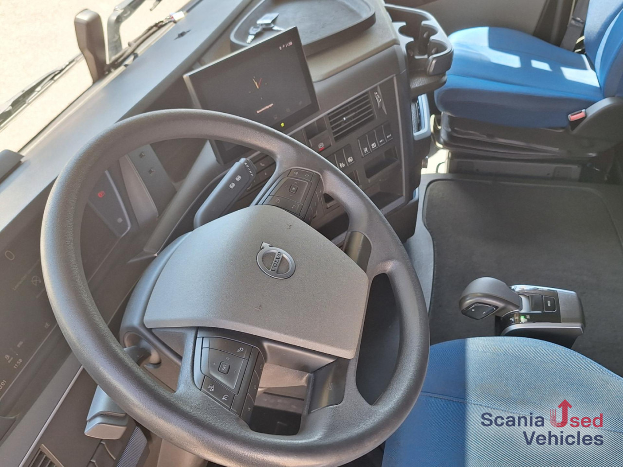 VOLVO FH 500 Lowliner NEW MODEL ! - Tracteur routier: photos 5 VOLVO FH 500 Lowliner NEW MODEL ! - Tracteur routier: photos 5