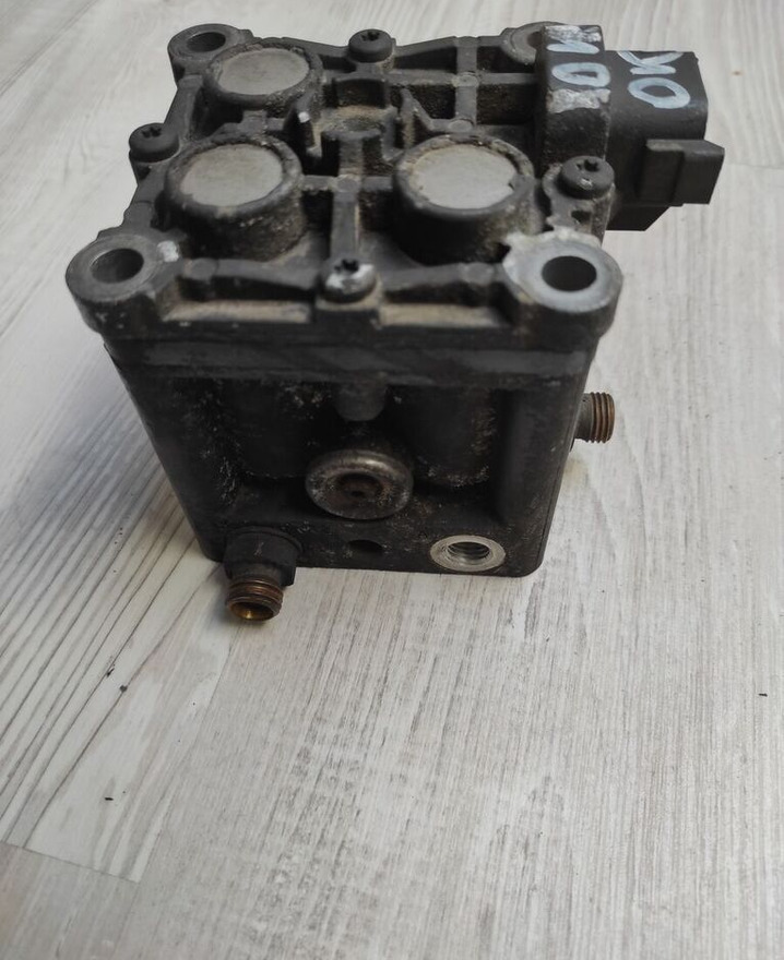 Valve pour Camion Scania EGR VALVE: photos 7