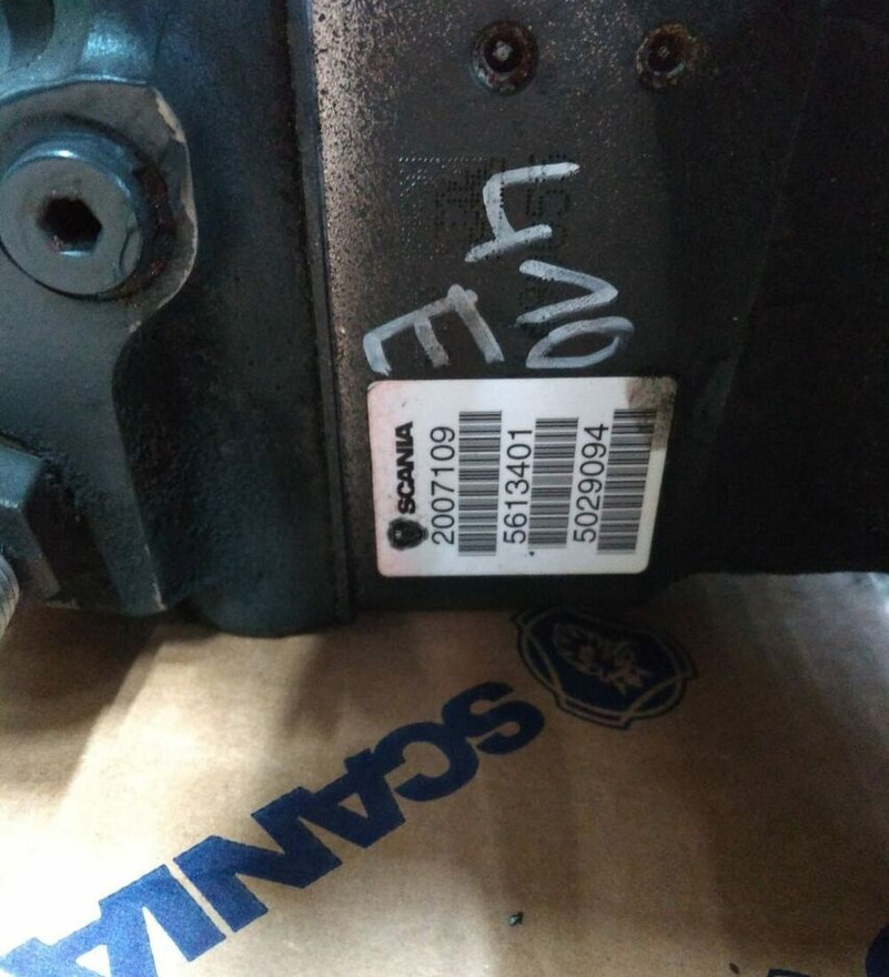 Scania FEED PUMP EURO 6 ALSO FITS XPI EURO 5 2007109 - Pompe à carburant pour Camion: photos 3 Scania FEED PUMP EURO 6 ALSO FITS XPI EURO 5 2007109 - Pompe à carburant pour Camion: photos 3
