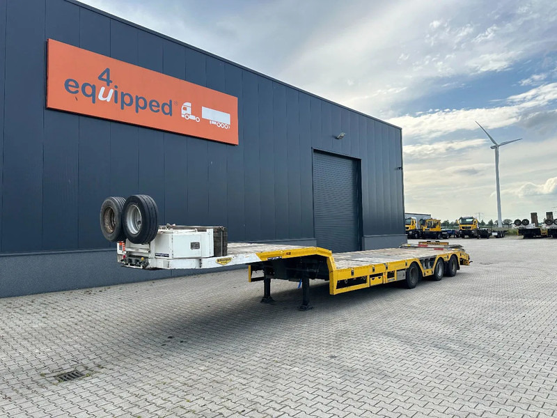 Broshuis E-2190/27 lowloader, wheel well, 4,1m extendable, steering axle - Semi-remorque surbaissé: photos 2 Broshuis E-2190/27 lowloader, wheel well, 4,1m extendable, steering axle - Semi-remorque surbaissé: photos 2