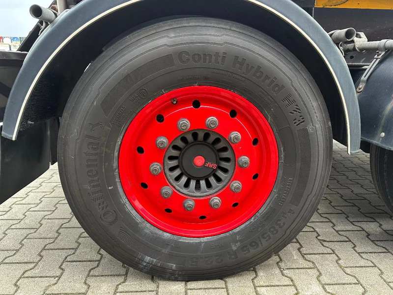 Semi-remorque porte-conteneur/ Caisse mobile Burg 20FT ADR (EX/II, EX/III, FL, AT) Chassis, Leergewicht : 3.690kg, SAF INTRADISC, 2x Liftachse, NL-Chassis: photos 13