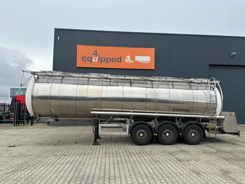 Feldbinder LEVENSMIDDELEN / FOOD / LEBENSMITTEL / 33.500L / 3-COMP / POMP / NL-trailer / APK: 12-2026, 10x beschikbaar - Semi-remorque citerne: photos 3 Feldbinder LEVENSMIDDELEN / FOOD / LEBENSMITTEL / 33.500L / 3-COMP / POMP / NL-trailer / APK: 12-2026, 10x beschikbaar - Semi-remorque citerne: photos 3