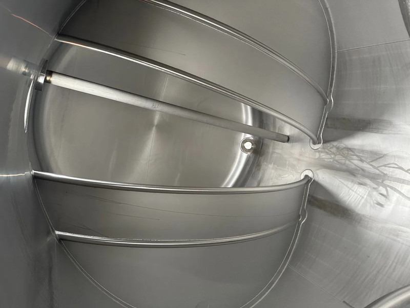 Conteneur citerne pour transport de carburant SINGAMAS 20FT ISO, 26.000L/1-COMP/3 BAFFELS/3 manholes, 5Y inspection: 06/2027: photos 20