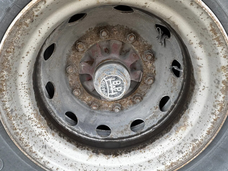 Van Hool 2 AXLE 20FT TIPPING-CHASSIS, TWIN-TIRES, BPW + DRUM en crédit-bail Van Hool 2 AXLE 20FT TIPPING-CHASSIS, TWIN-TIRES, BPW + DRUM: photos 16 Van Hool 2 AXLE 20FT TIPPING-CHASSIS, TWIN-TIRES, BPW + DRUM en crédit-bail Van Hool 2 AXLE 20FT TIPPING-CHASSIS, TWIN-TIRES, BPW + DRUM: photos 16