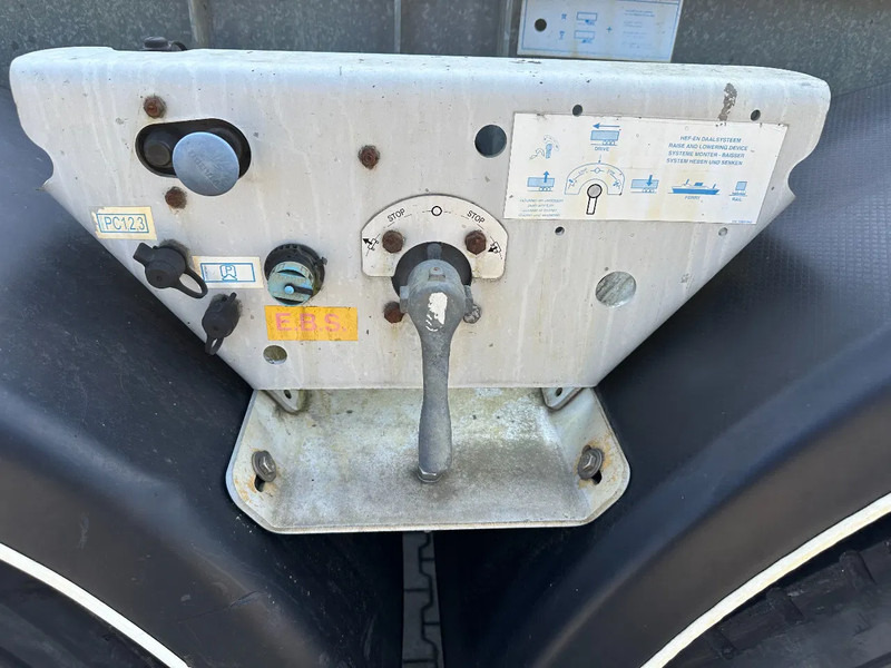 Semi-remorque porte-conteneur/ Caisse mobile Van Hool 20FT/30FT, ADR (EX/II, EX/III, FL, AT), BPW + drum, ALCOA, galvanized, liftaxle, NL-Chassis: photos 12