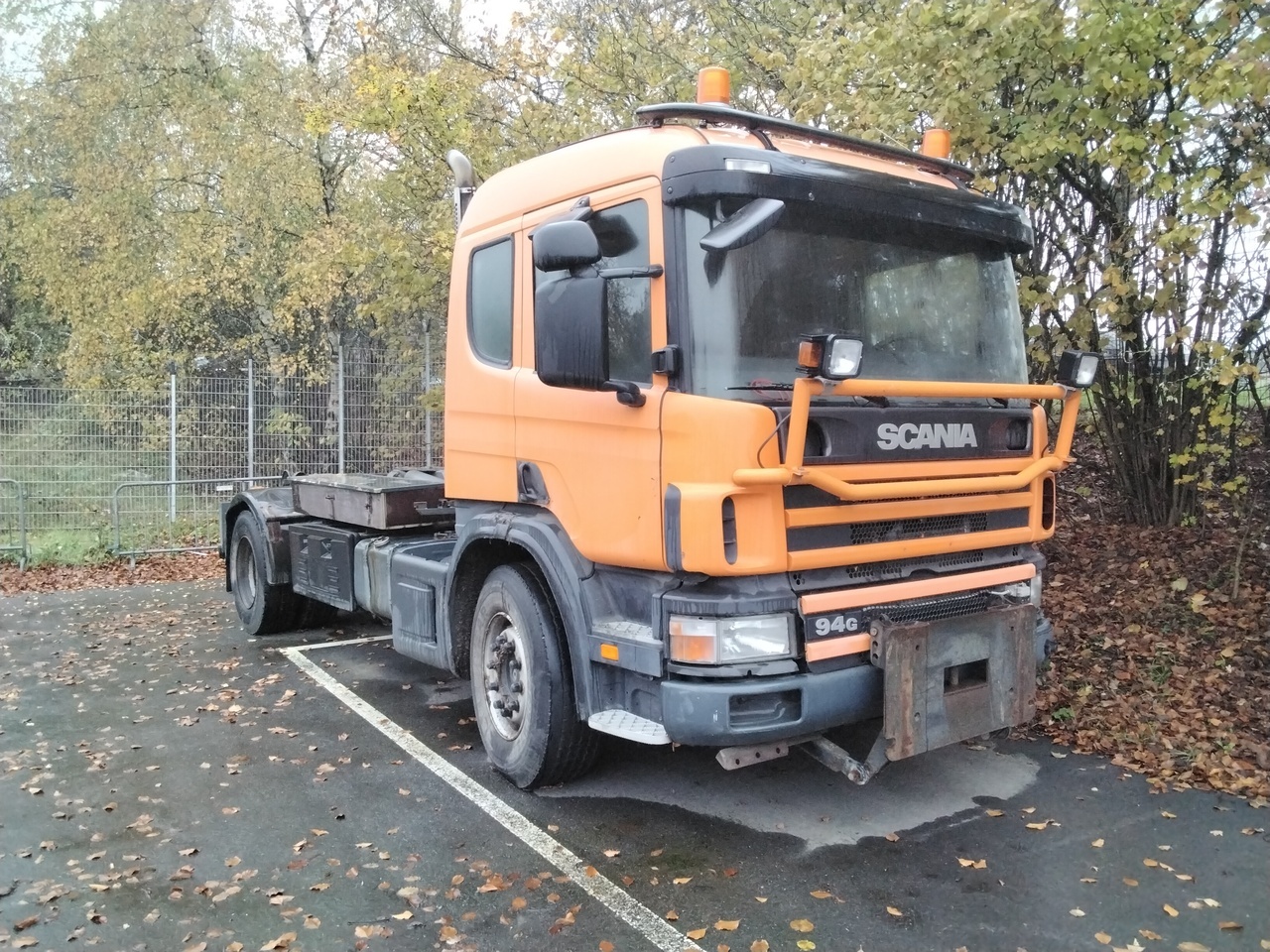 SCANIA 94G260 - Camion benne: photos 1 SCANIA 94G260 - Camion benne: photos 1