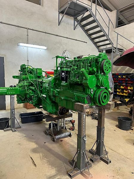 John Deere 4955 - Tracteur agricole: photos 4 John Deere 4955 - Tracteur agricole: photos 4