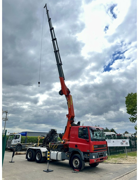 DAF 85 CF 430 6x4 CRANE PK 32.000 F (7x) + WINCH - EURO 2 - MANUAL ZF - HUB REDUCTION / STEEL SPRING - BE TRUCK - Camion grue: photos 5 DAF 85 CF 430 6x4 CRANE PK 32.000 F (7x) + WINCH - EURO 2 - MANUAL ZF - HUB REDUCTION / STEEL SPRING - BE TRUCK - Camion grue: photos 5