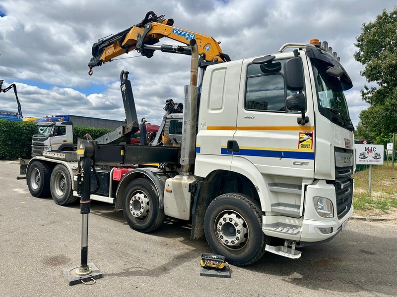 DAF CF 480 8x4 HOOKLIFT + CRANE (19m!) EFFER 205 / 6S + WINCH - RETARDER - *165.000km* - VERY NICE - Camion ampliroll, Camion grue: photos 1 DAF CF 480 8x4 HOOKLIFT + CRANE (19m!) EFFER 205 / 6S + WINCH - RETARDER - *165.000km* - VERY NICE - Camion ampliroll, Camion grue: photos 1