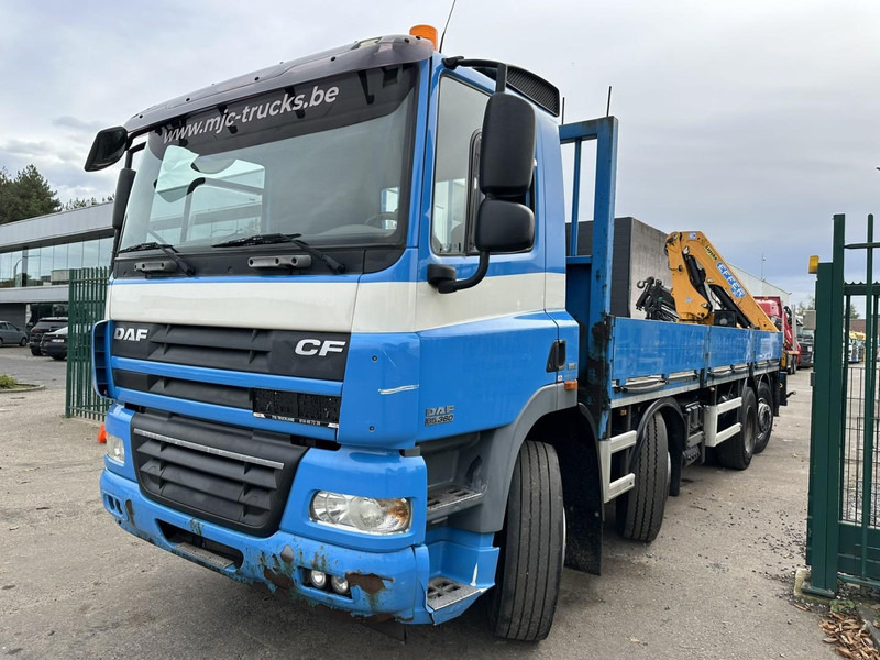 DAF CF 85.360 8x2 PLATFORM 7m35 + CRANE EFFER 165-3S + RADIO - MANUAL GEARBOX ZF - EURO 5 - BE TRUCK - Camion grue: photos 4 DAF CF 85.360 8x2 PLATFORM 7m35 + CRANE EFFER 165-3S + RADIO - MANUAL GEARBOX ZF - EURO 5 - BE TRUCK - Camion grue: photos 4