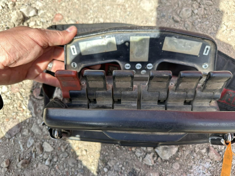 Semi-remorque plateau Kwb 2-AS KRAANWAGEN + HIAB 377 E-4 HIPRO + JIB 100X-3 + RADIO + ROTATOR - SAF assen - LUCHTVERING - BELGISCHE KENTEKEN: photos 14