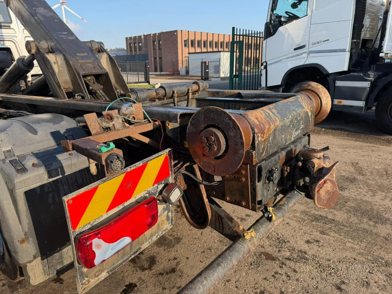 Camion ampliroll MAN TGA 18.350 4x2 19T HOOKLIFT / ABROLLKIPPER / GANCHO / AMPLIROL - EURO 3 - AS TRONIC AUTOMATIC: photos 14 Camion ampliroll MAN TGA 18.350 4x2 19T HOOKLIFT / ABROLLKIPPER / GANCHO / AMPLIROL - EURO 3 - AS TRONIC AUTOMATIC: photos 14