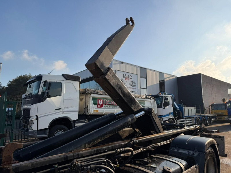 Camion ampliroll MAN TGA 18.350 4x2 19T HOOKLIFT / ABROLLKIPPER / GANCHO / AMPLIROL - EURO 3 - AS TRONIC AUTOMATIC: photos 18 Camion ampliroll MAN TGA 18.350 4x2 19T HOOKLIFT / ABROLLKIPPER / GANCHO / AMPLIROL - EURO 3 - AS TRONIC AUTOMATIC: photos 18