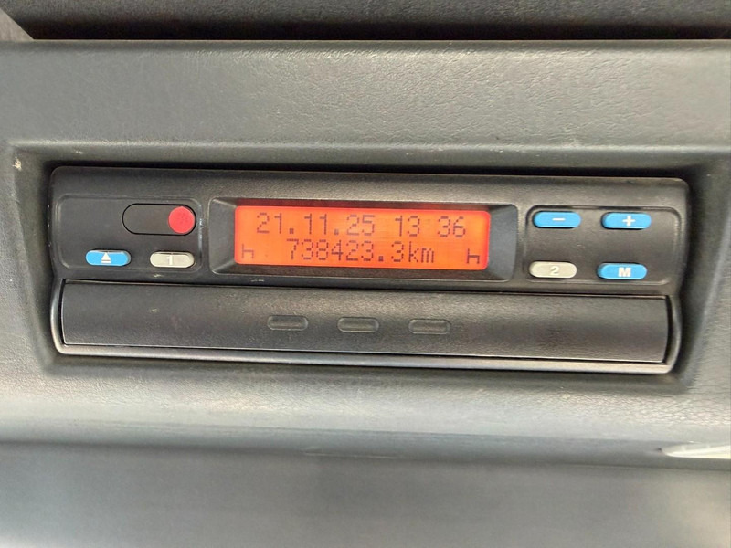 Camion ampliroll MAN TGA 18.350 4x2 19T HOOKLIFT / ABROLLKIPPER / GANCHO / AMPLIROL - EURO 3 - AS TRONIC AUTOMATIC: photos 16 Camion ampliroll MAN TGA 18.350 4x2 19T HOOKLIFT / ABROLLKIPPER / GANCHO / AMPLIROL - EURO 3 - AS TRONIC AUTOMATIC: photos 16