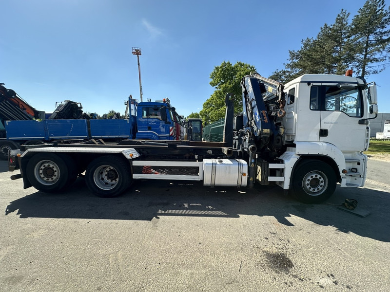 MAN TGA 26.310 6X2 HOOKLIFT + CRANE COPMA 160.4 + JIB J2 + WINCH - RADIO - LIFT + STEERING AXLE - EURO 3 - BE - Camion ampliroll, Camion grue: photos 4 MAN TGA 26.310 6X2 HOOKLIFT + CRANE COPMA 160.4 + JIB J2 + WINCH - RADIO - LIFT + STEERING AXLE - EURO 3 - BE - Camion ampliroll, Camion grue: photos 4