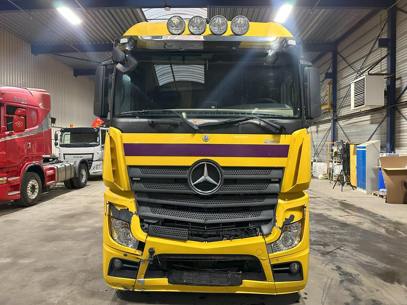 Mercedes-Benz ACTROS 2745 6x2 OPRIJWAGEN / AUTOTRANSPORTER / MACHINE TRANSPORTER - WINCH - 6m10 - EURO 5 - LIFT AXLE - HYDR RAMPS - NL TRUCK - Remorqueuse: photos 4 Mercedes-Benz ACTROS 2745 6x2 OPRIJWAGEN / AUTOTRANSPORTER / MACHINE TRANSPORTER - WINCH - 6m10 - EURO 5 - LIFT AXLE - HYDR RAMPS - NL TRUCK - Remorqueuse: photos 4