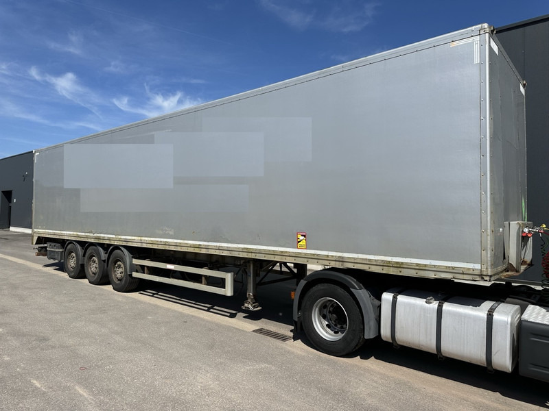 Renders 3 ASSEN MB - GESLOTEN BAK - SCHIJFREMMEN - 13m60 - AIR SUSPENSION - Remorque fourgon: photos 1 Renders 3 ASSEN MB - GESLOTEN BAK - SCHIJFREMMEN - 13m60 - AIR SUSPENSION - Remorque fourgon: photos 1
