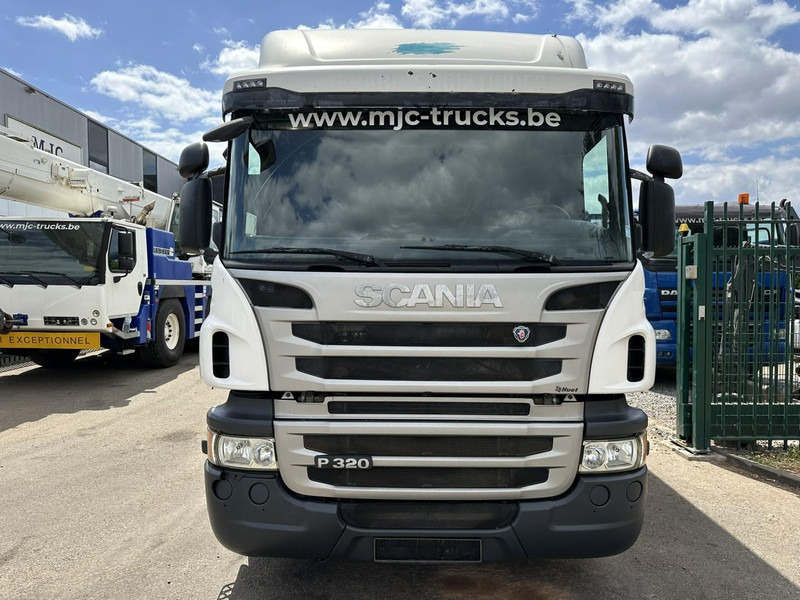 Scania P320 RETARDER - CLOSED BOX 8m25 x 2m47 x 2m30 - TAILLIFT 2000kg - EURO 6 - GOOD CONDITION - Camion fourgon: photos 2 Scania P320 RETARDER - CLOSED BOX 8m25 x 2m47 x 2m30 - TAILLIFT 2000kg - EURO 6 - GOOD CONDITION - Camion fourgon: photos 2