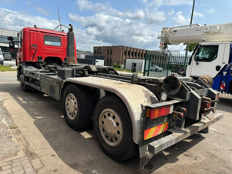 Scania P380 6x4 HOOKLIFT HIAB 25T - 6100mm - A/C - CAMERA - AIR SUSPENSION - Camion ampliroll: photos 4 Scania P380 6x4 HOOKLIFT HIAB 25T - 6100mm - A/C - CAMERA - AIR SUSPENSION - Camion ampliroll: photos 4