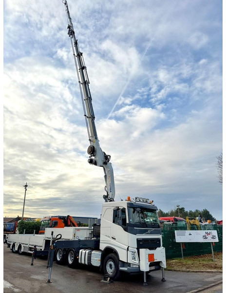 Volvo FH 460 6X4 + CRANE COPMA 530.7 + FlY-JIB 3 + A&C NOYENS LOWLOADER - 2x HYDR STEERING AXLES - Tracteur routier: photos 5 Volvo FH 460 6X4 + CRANE COPMA 530.7 + FlY-JIB 3 + A&C NOYENS LOWLOADER - 2x HYDR STEERING AXLES - Tracteur routier: photos 5