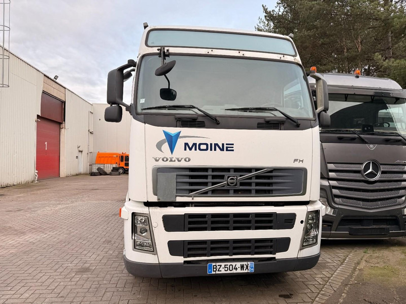 Volvo FH 480 - EURO 5 - I-SHIFT - Tracteur routier: photos 2 Volvo FH 480 - EURO 5 - I-SHIFT - Tracteur routier: photos 2