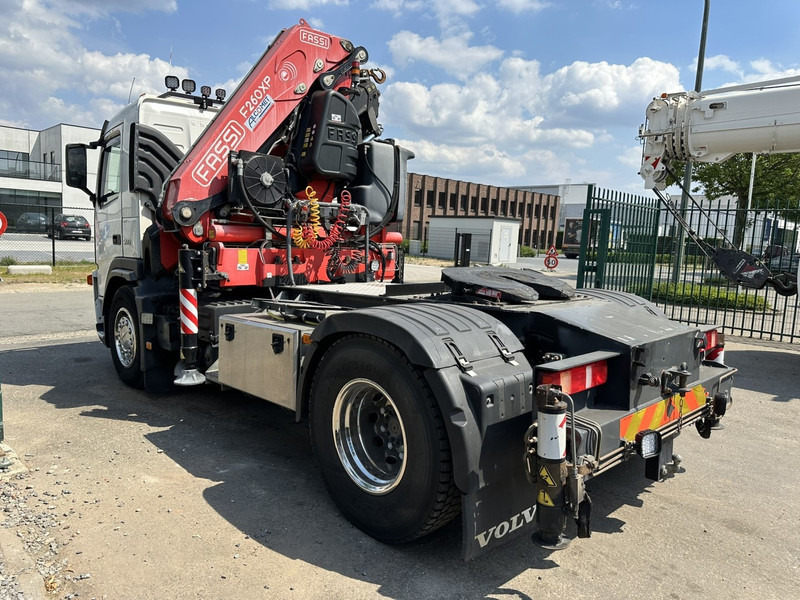 Volvo FM 400 TRACTOR + CRANE FASSI F260BXP.25 - 5x / RADIO - EURO 4 - I SHIFT - A/C - BE TRUCK - Tracteur routier: photos 5 Volvo FM 400 TRACTOR + CRANE FASSI F260BXP.25 - 5x / RADIO - EURO 4 - I SHIFT - A/C - BE TRUCK - Tracteur routier: photos 5