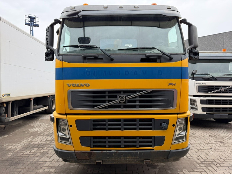 Volvo FH 400 8X4 TIPPER - MANUAL 3+3 - STEEL SPRING / BLATT - EURO 5 - 13T BIG AXLES HUB REDUCTION - BE TRUCK - Camion benne: photos 2 Volvo FH 400 8X4 TIPPER - MANUAL 3+3 - STEEL SPRING / BLATT - EURO 5 - 13T BIG AXLES HUB REDUCTION - BE TRUCK - Camion benne: photos 2