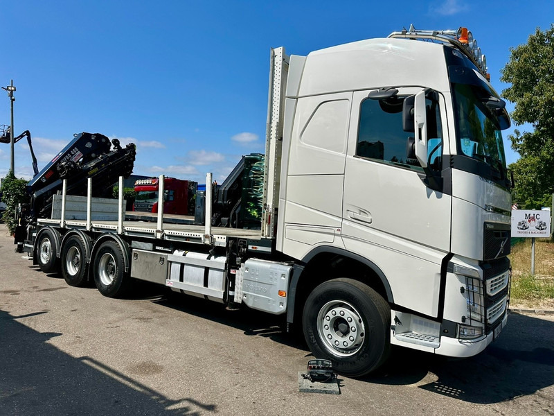 Volvo FH 420 8x4 TRIDEM KRAANWAGEN + (26m!) HIAB 408 E-8 + 2 ME HIPRO + WINCH - 63.000km ONLY - CREWCAB 4 SEATER - PLATFORM 7m - TOP CONDITION - Camion plateau, Camion grue: photos 1 Volvo FH 420 8x4 TRIDEM KRAANWAGEN + (26m!) HIAB 408 E-8 + 2 ME HIPRO + WINCH - 63.000km ONLY - CREWCAB 4 SEATER - PLATFORM 7m - TOP CONDITION - Camion plateau, Camion grue: photos 1