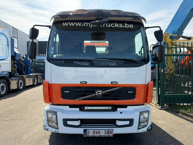 Volvo FL 280 - 14T RECOVERY TRUCK / AUTOTRANSPORTER - 3 CARS - WINCH - TÜV 07/2026 - EURO 5 - BE TRUCK - Remorqueuse: photos 2 Volvo FL 280 - 14T RECOVERY TRUCK / AUTOTRANSPORTER - 3 CARS - WINCH - TÜV 07/2026 - EURO 5 - BE TRUCK - Remorqueuse: photos 2