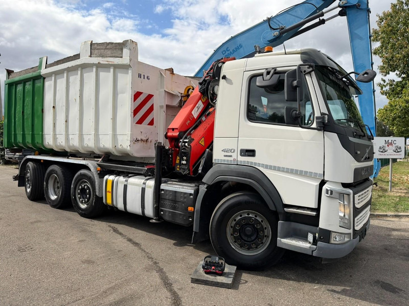 Volvo FM 420 8x2 HOOKLIFT + CRANE PALFINGER PK19.001 SLD B - *294.000km* - EURO 6 - LIFT + STEERING AXLE - I SHIFT - BE TRUCK - Camion ampliroll, Camion grue: photos 2 Volvo FM 420 8x2 HOOKLIFT + CRANE PALFINGER PK19.001 SLD B - *294.000km* - EURO 6 - LIFT + STEERING AXLE - I SHIFT - BE TRUCK - Camion ampliroll, Camion grue: photos 2