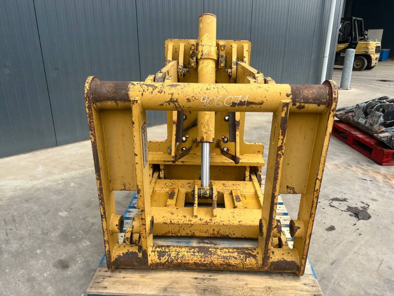 Cat 12H / 120M / 120H / 140G / 140H / 140K / 140M / 1 - Accessoire pour Engins de chantier: photos 2 Cat 12H / 120M / 120H / 140G / 140H / 140K / 140M / 1 - Accessoire pour Engins de chantier: photos 2