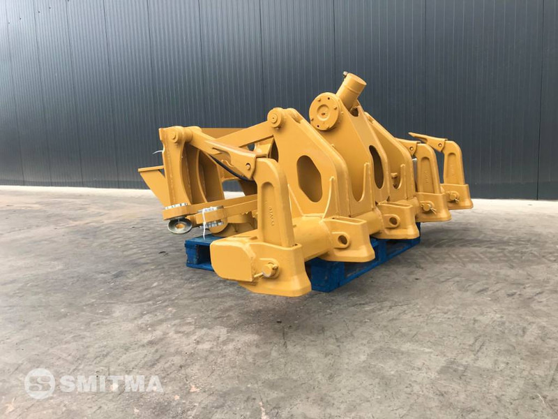 Cat 140M2 - Accessoire pour Engins de chantier: photos 2 Cat 140M2 - Accessoire pour Engins de chantier: photos 2