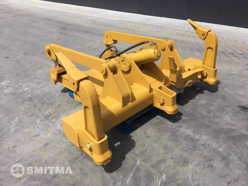 Cat D5 NG - Accessoire pour Engins de chantier: photos 2 Cat D5 NG - Accessoire pour Engins de chantier: photos 2