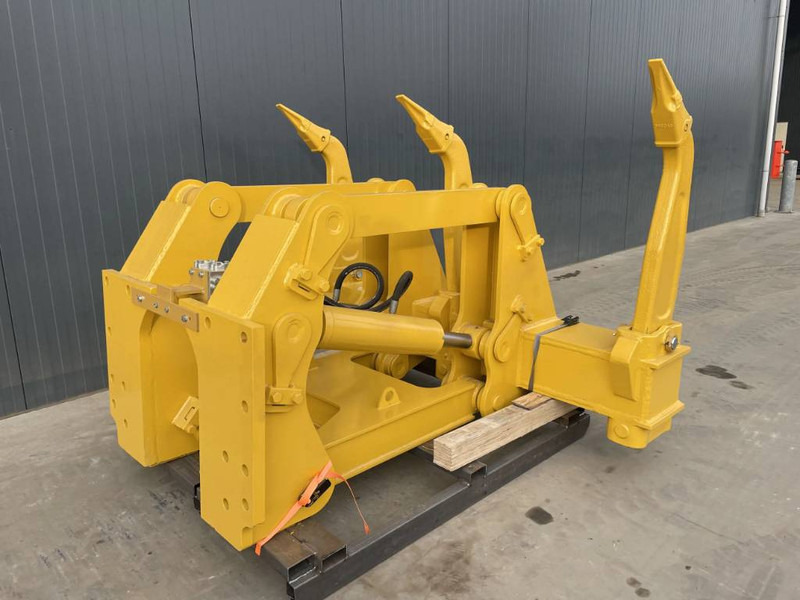 Komatsu D85 - Accessoire pour Engins de chantier: photos 2 Komatsu D85 - Accessoire pour Engins de chantier: photos 2