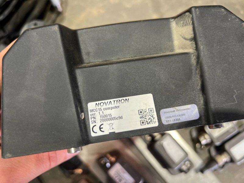Accessoire pour Engins de chantier Leica Novatron MNS1250 GG GPS: photos 17