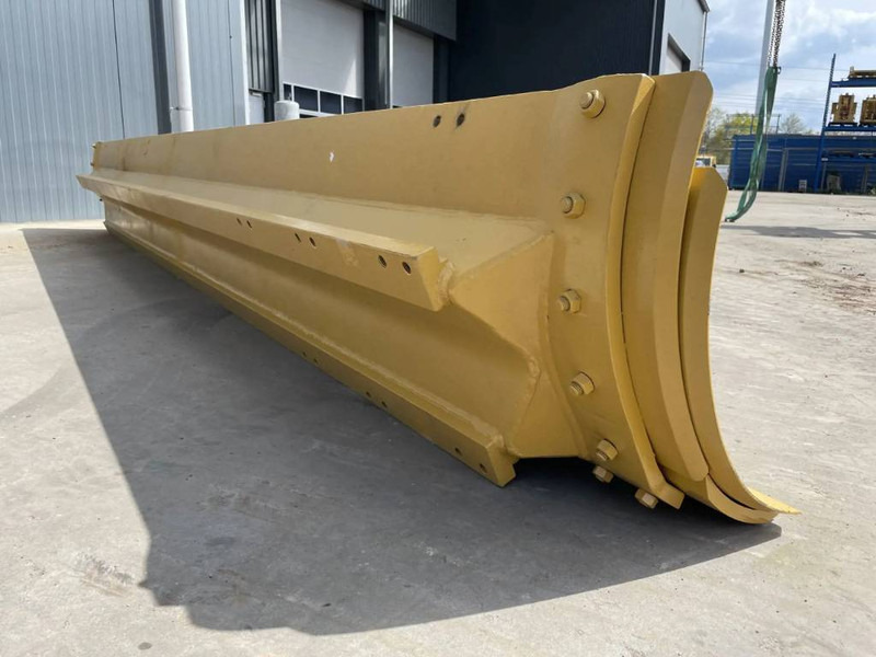 Cat 140G Moldboard - Lame pour Engins de chantier: photos 5 Cat 140G Moldboard - Lame pour Engins de chantier: photos 5