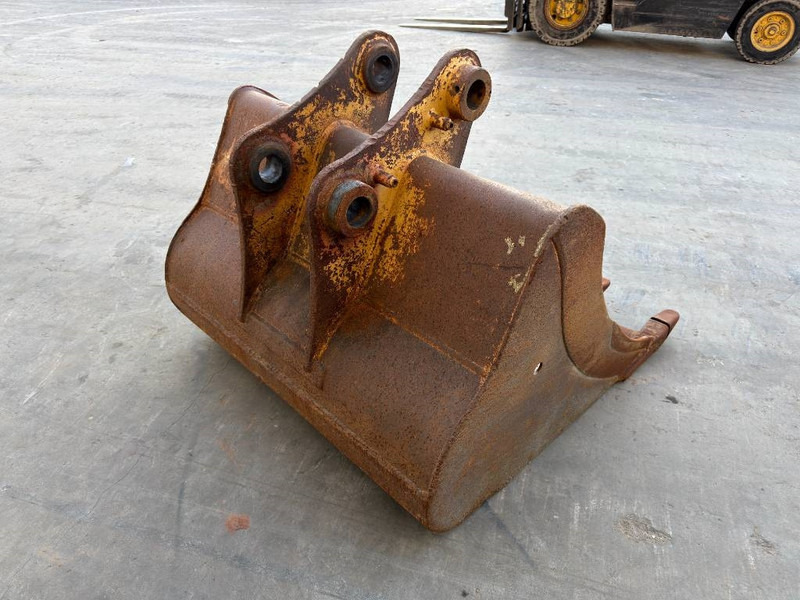 Cat 311D / 312D / 312E / 313F / 314D / 314F / 315F - Godet pour Engins de chantier: photos 4 Cat 311D / 312D / 312E / 313F / 314D / 314F / 315F - Godet pour Engins de chantier: photos 4