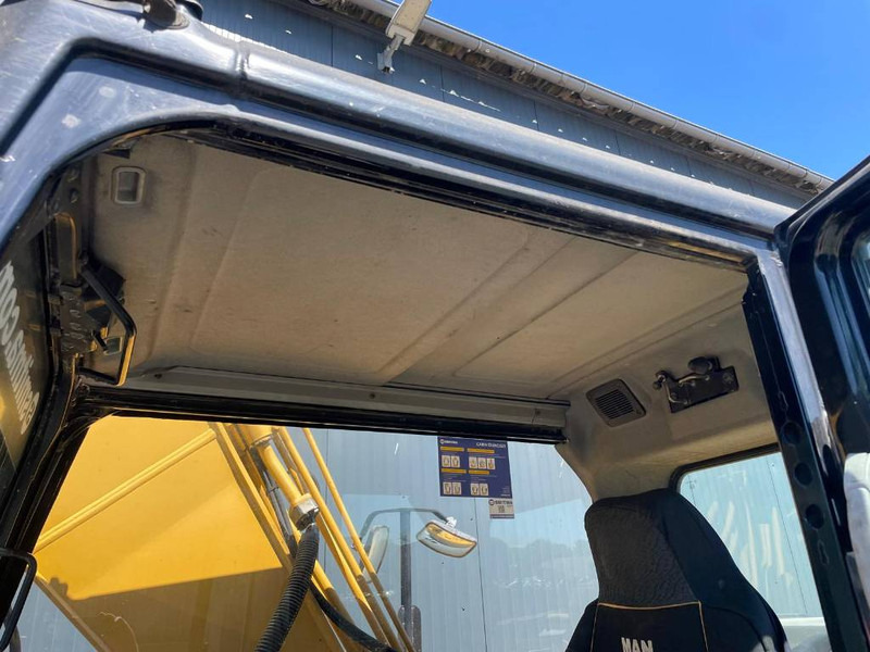 Cat 320D L - Pelle sur chenille: photos 2 Cat 320D L - Pelle sur chenille: photos 2