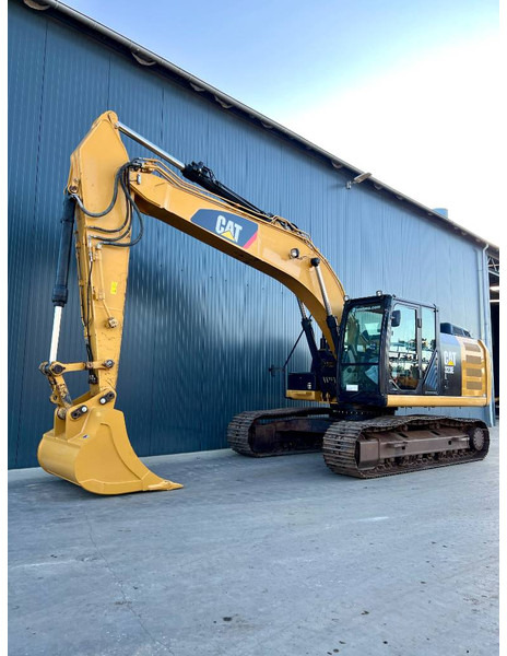 Cat 323E L - Pelle sur chenille: photos 1 Cat 323E L - Pelle sur chenille: photos 1