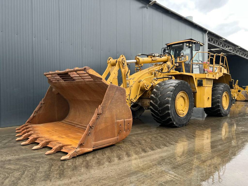 Cat 988H - Chargeuse sur pneus: photos 1 Cat 988H - Chargeuse sur pneus: photos 1