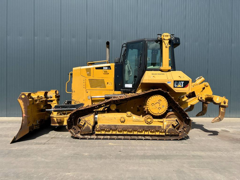 Cat D6N XL - FOLDABLE BLADE - Bulldozer: photos 2 Cat D6N XL - FOLDABLE BLADE - Bulldozer: photos 2