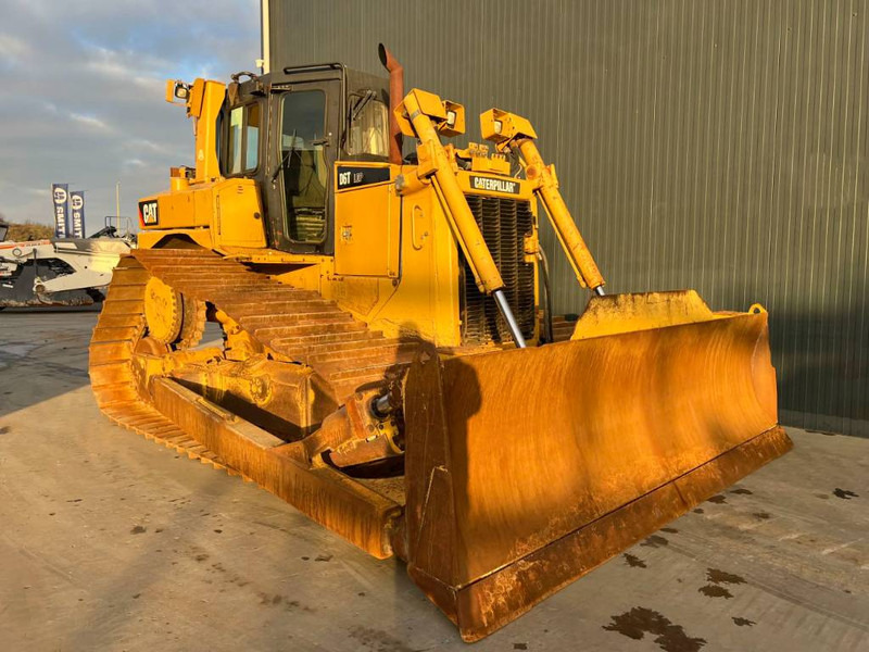 Cat D6T LGP - Bulldozer: photos 3 Cat D6T LGP - Bulldozer: photos 3