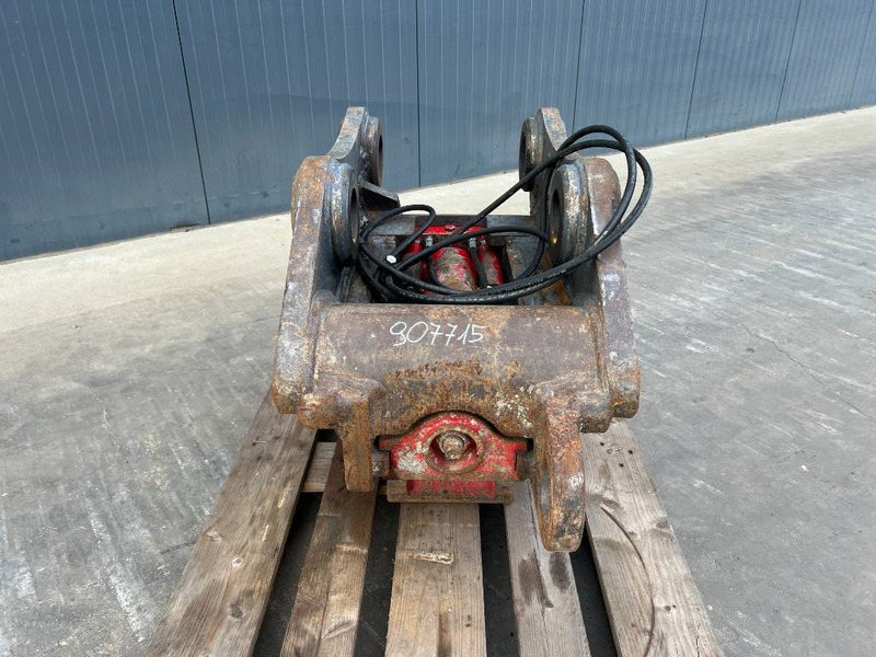 Miller Caterpillar 325 / 329 Geith - Attache rapide pour Engins de chantier: photos 2 Miller Caterpillar 325 / 329 Geith - Attache rapide pour Engins de chantier: photos 2