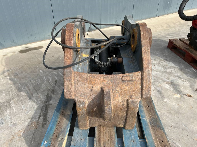 Miller Caterpillar 330C / 330D / 336D / 336E / 336F Geit - Attache rapide pour Engins de chantier: photos 2 Miller Caterpillar 330C / 330D / 336D / 336E / 336F Geit - Attache rapide pour Engins de chantier: photos 2