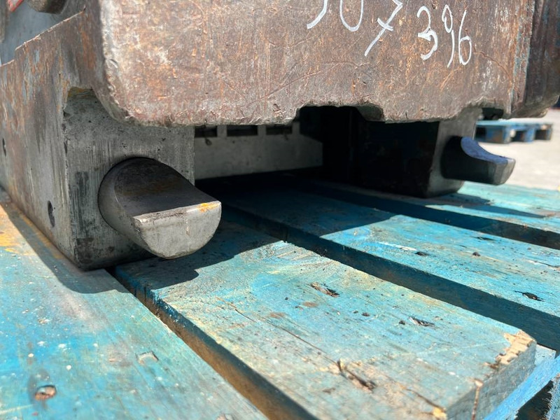 Attache rapide pour Engins de chantier OilQuick OQ70/55 - 323E: photos 15