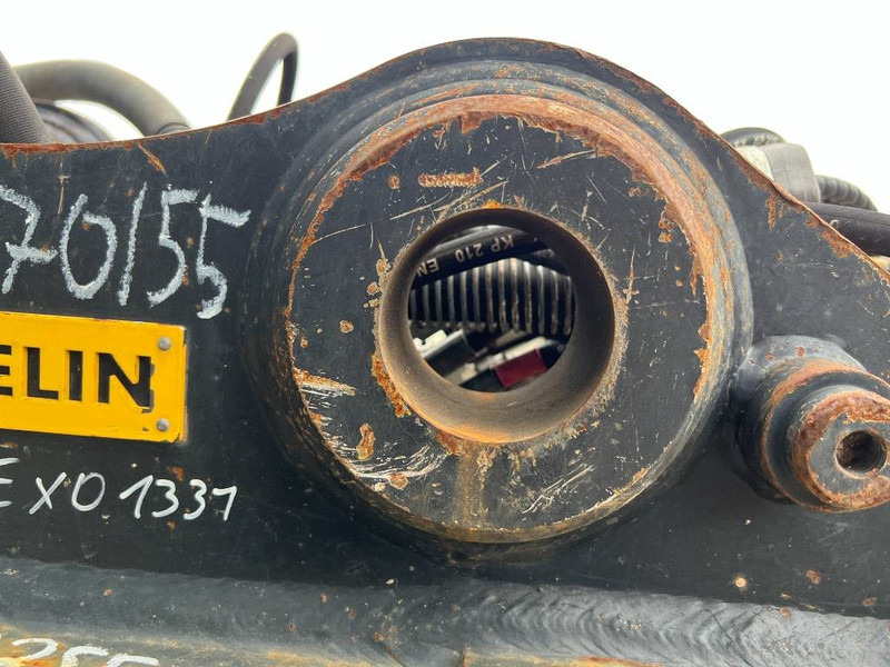 Attache rapide pour Engins de chantier OilQuick OQ70/55 - 323F: photos 16
