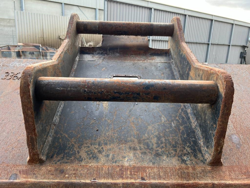 Godet pour Engins de chantier OilQuick OQ80: photos 9