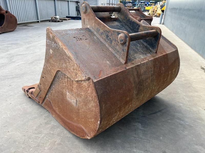 Godet pour Engins de chantier OilQuick OQ80: photos 6