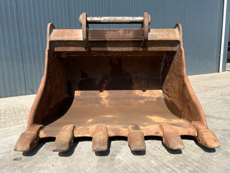 OilQuick OQ90 - Godet pour Engins de chantier: photos 2 OilQuick OQ90 - Godet pour Engins de chantier: photos 2